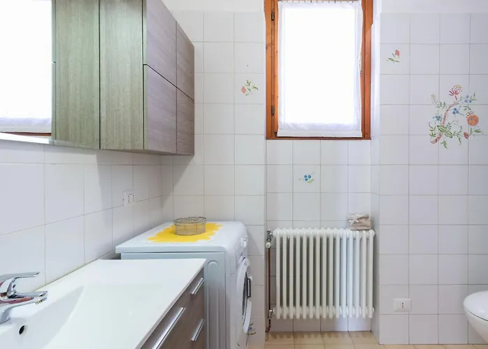 Stefania - Vna370 By Interhome