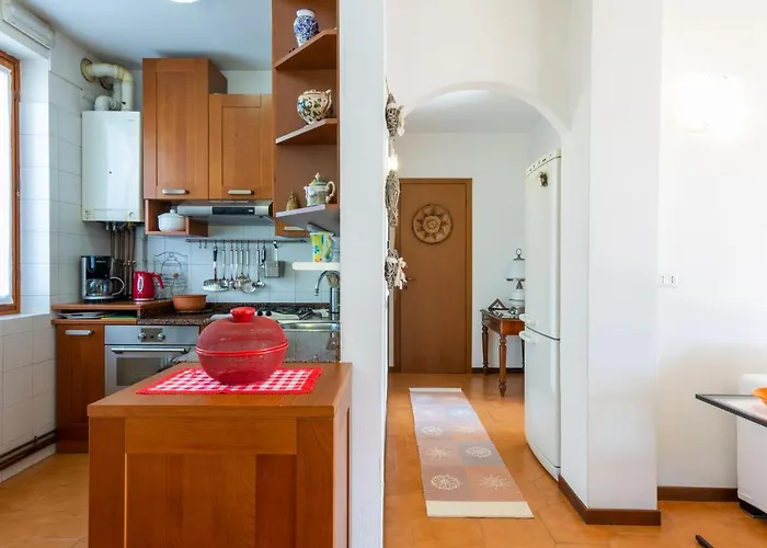 Stefania - Vna370 By Interhome *