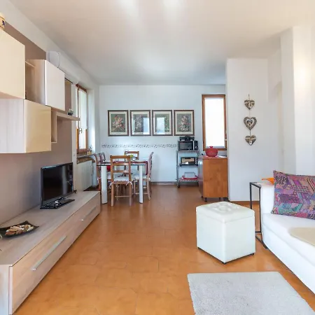 Stefania - Vna370 By Interhome Varenna